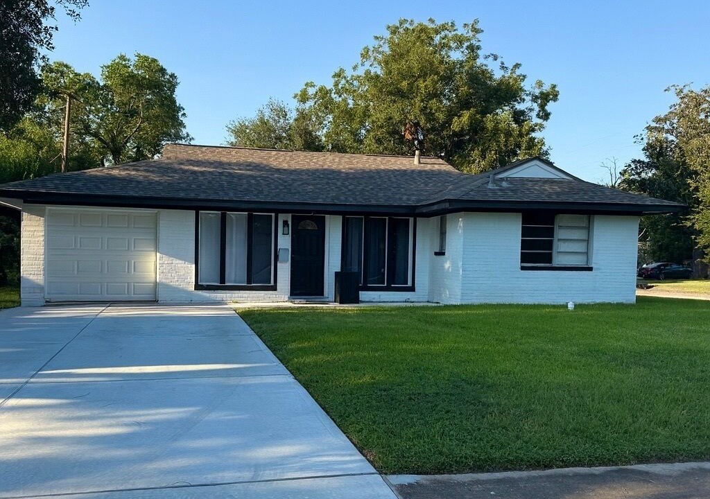 Photo of Outdoor in Willow Meadows/Willowbend Area