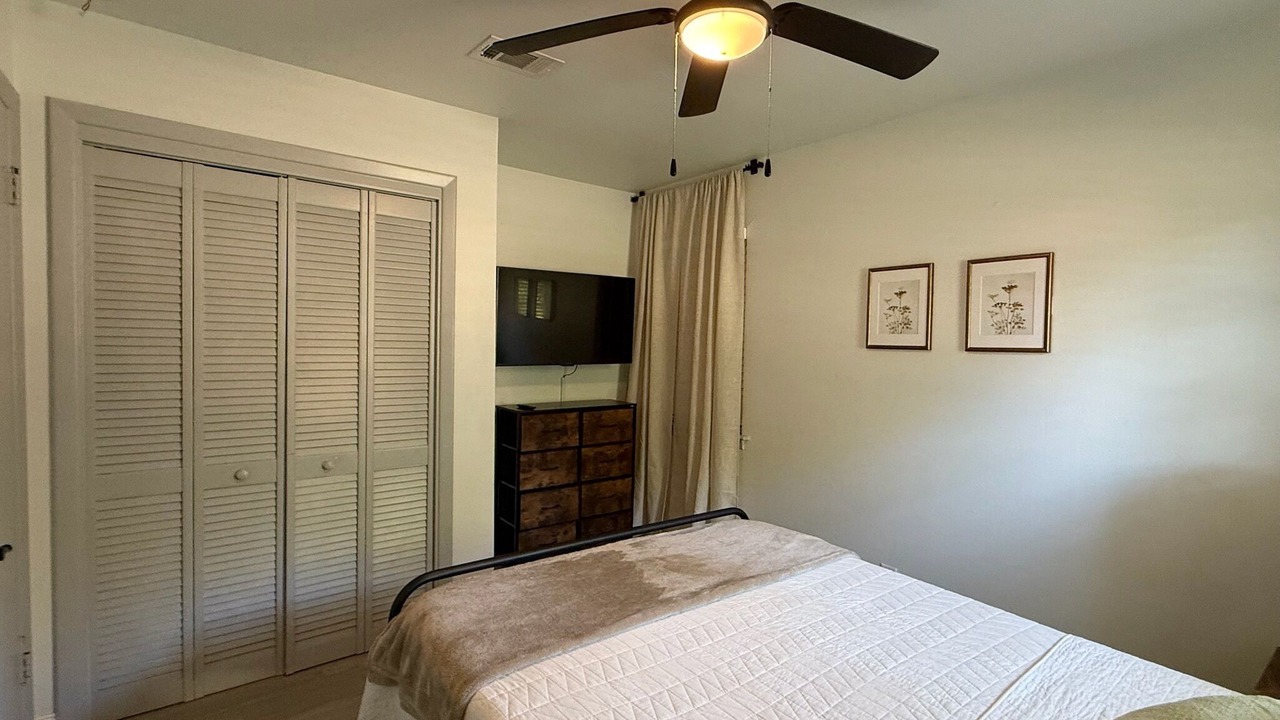 Photo of Bedroom in Willow Meadows/Willowbend Area