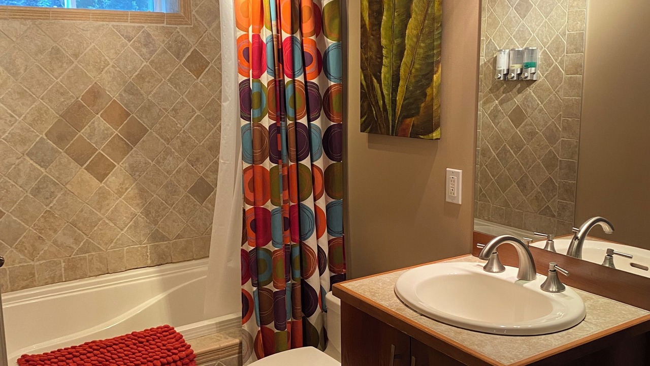 Photo of Bathroom in Sainte-Marguerite-du-Lac-Masson