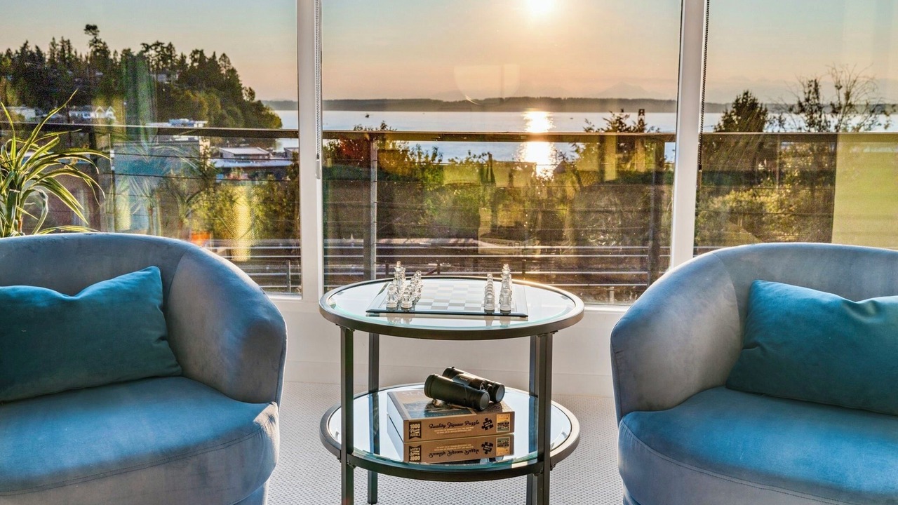 Photo of Others in Sunset Hill