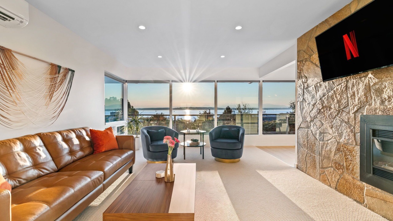 Photo of Livingroom in Sunset Hill