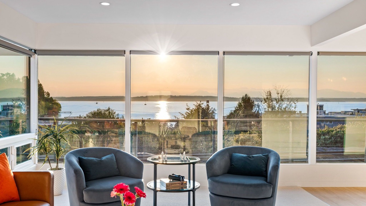 Photo of Livingroom in Sunset Hill