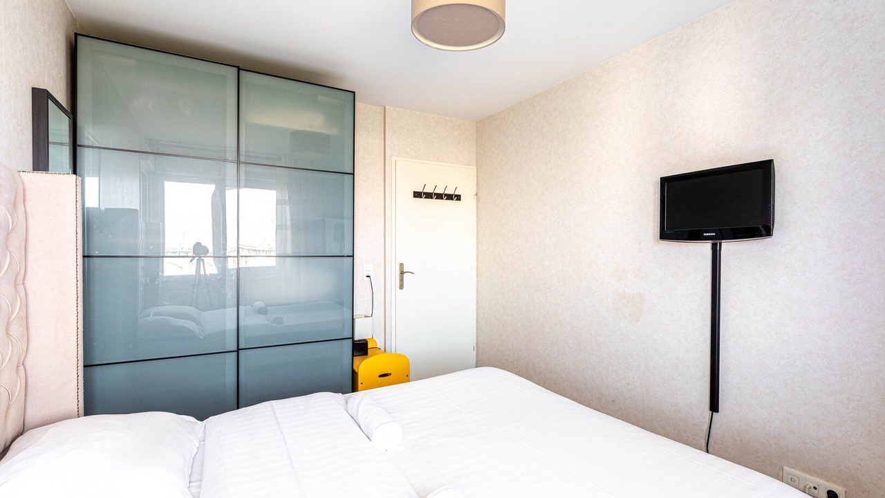 Photo of Bedroom in Saint-Denis