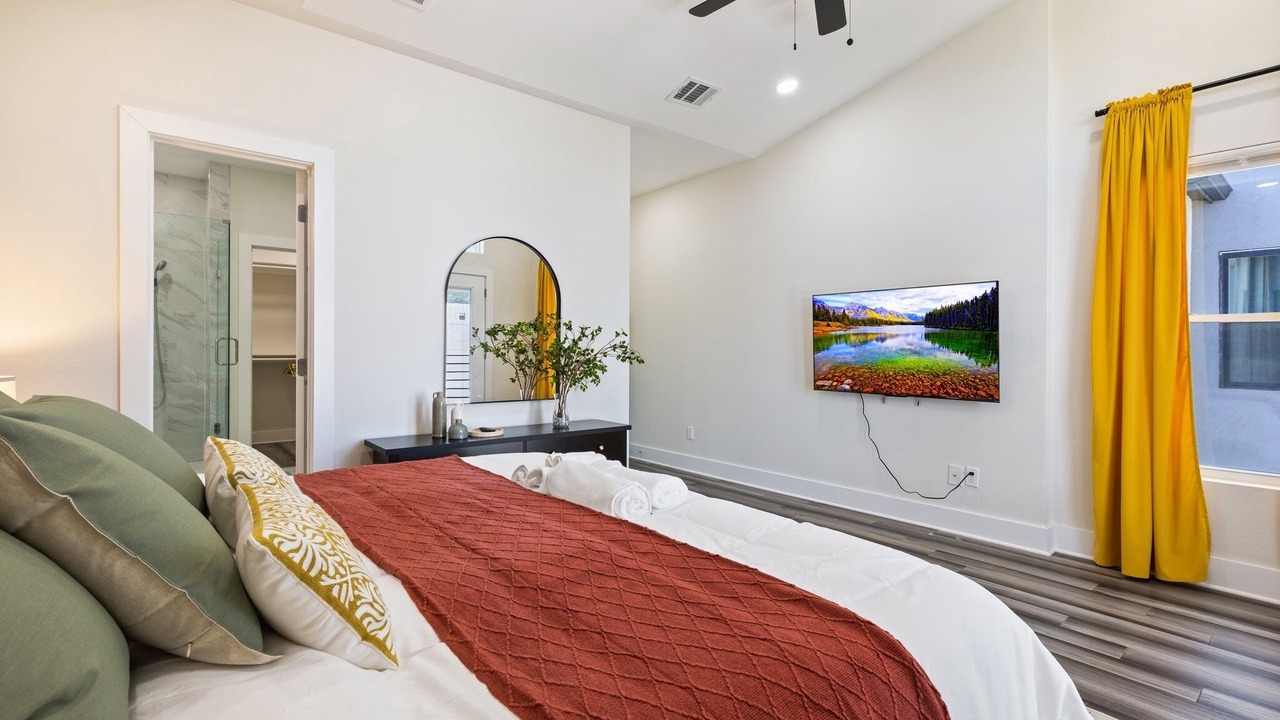 Photo of Bedroom in West Dallas