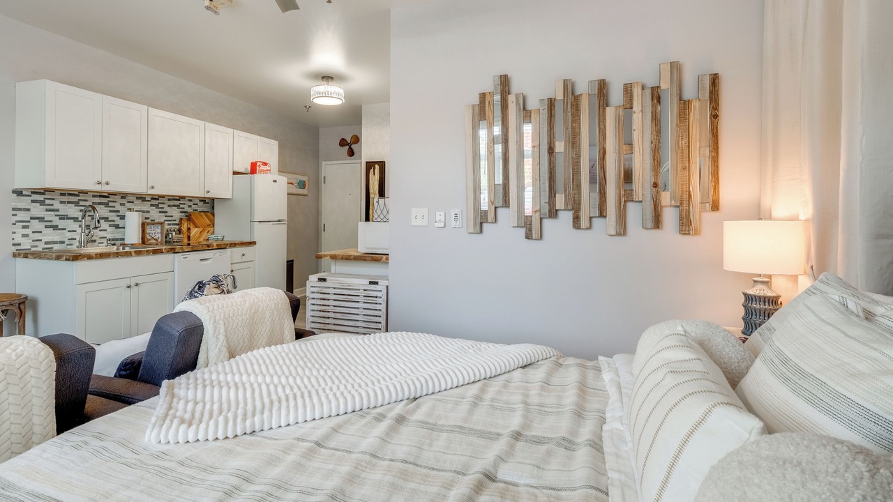 Photo of Bedroom in Smith Mountain Lake