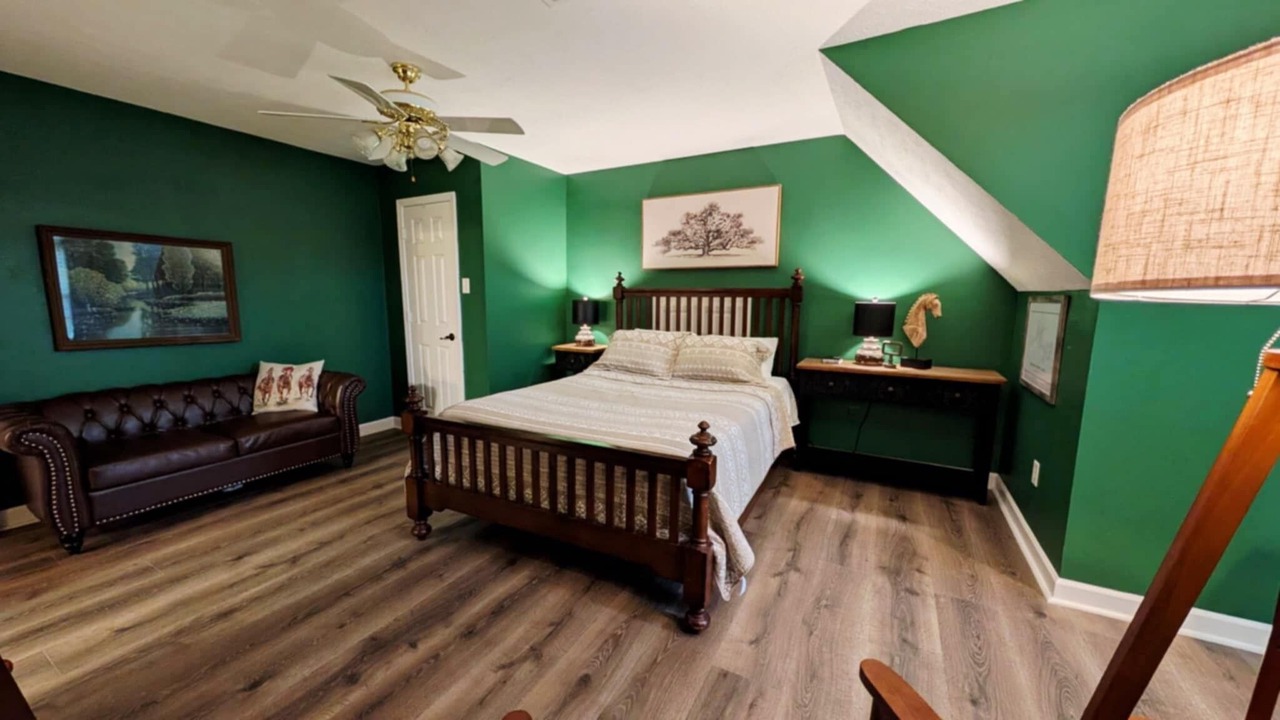 Photo of Bedroom in Greenbrier