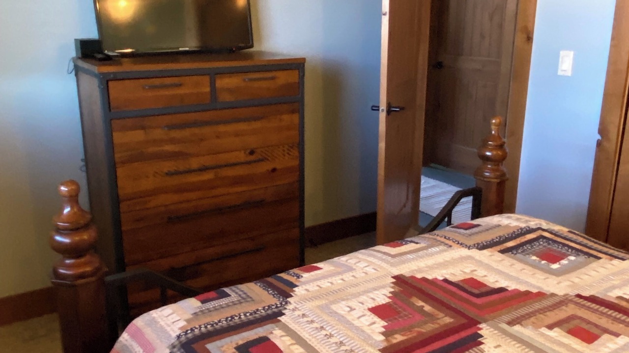 Photo of Bedroom in Ellensburg