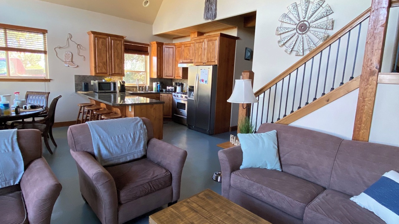 Photo of Livingroom in Ellensburg