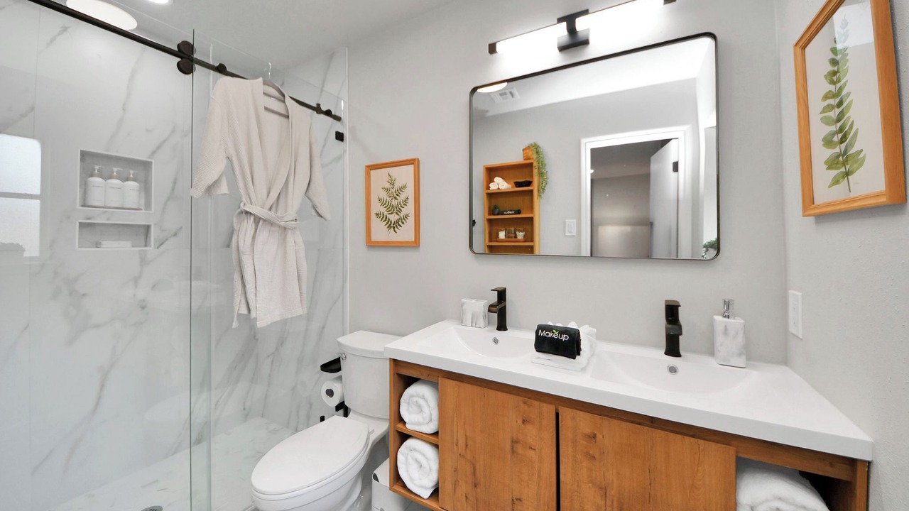 Photo of Bathroom in Barker
