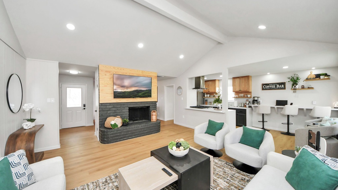 Photo of Livingroom in Barker