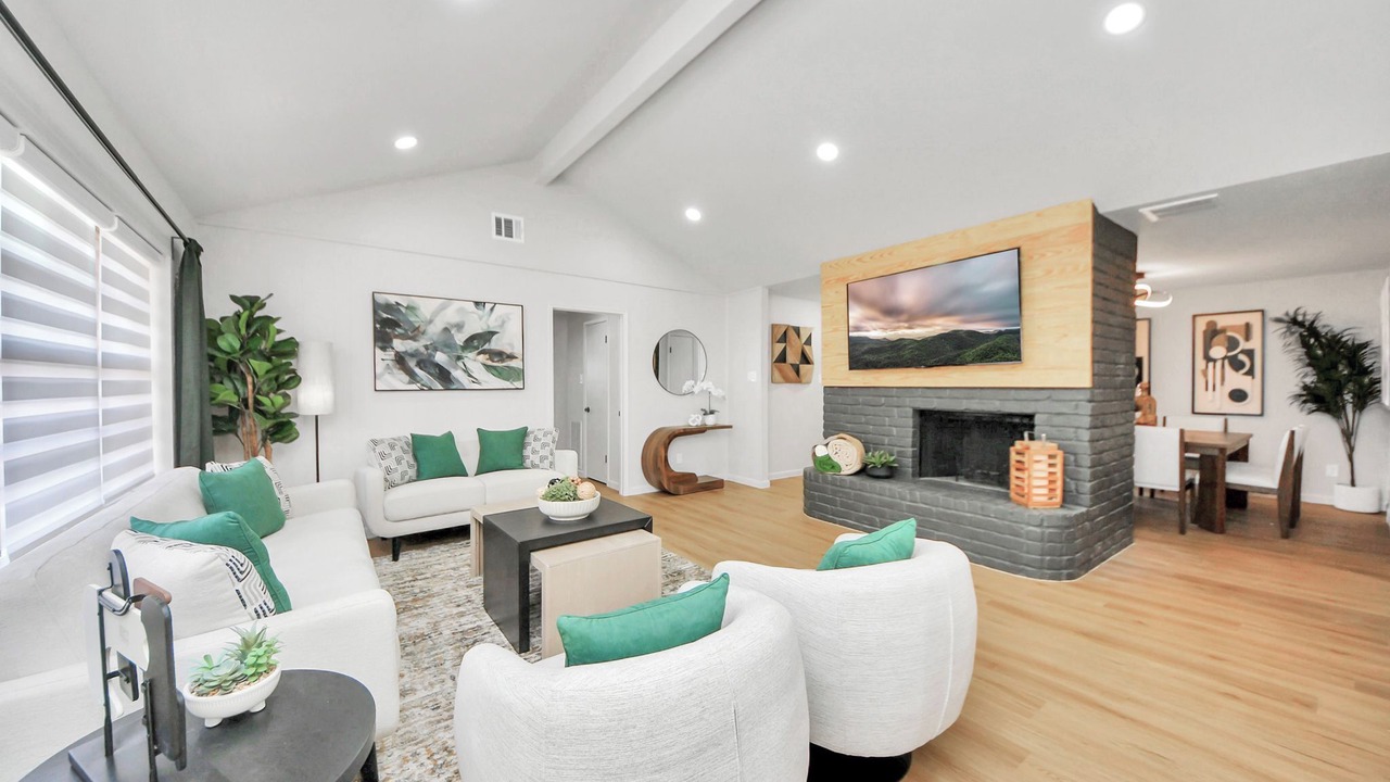 Photo of Livingroom in Barker