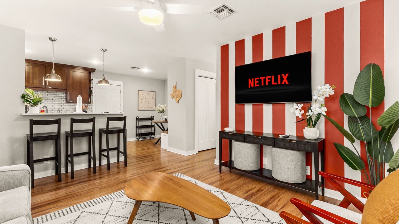 Photo of Livingroom in East MLK