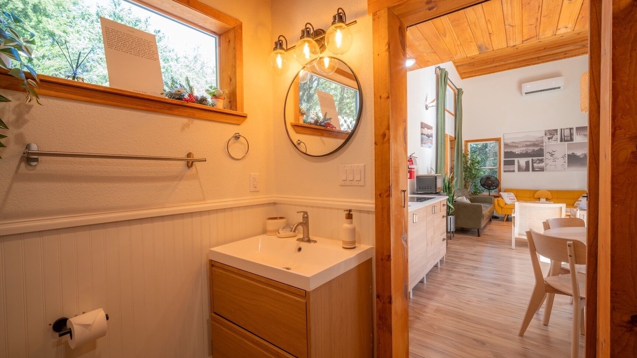 Photo of Bathroom in Wills Point