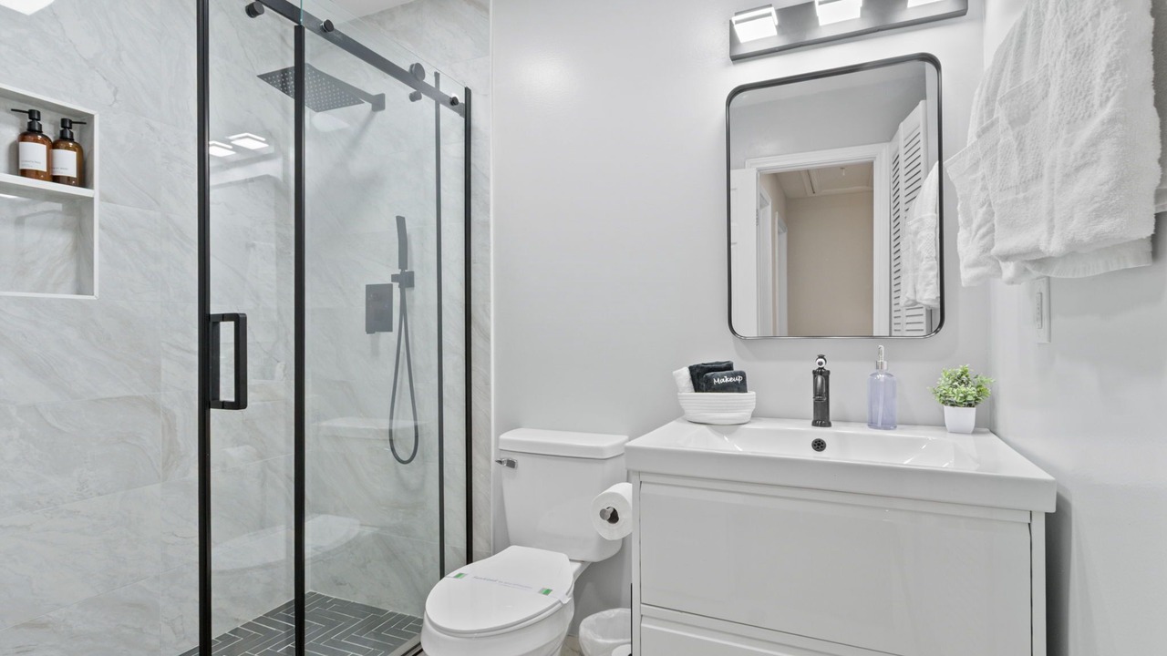 Photo of Bathroom in Braeswood Place