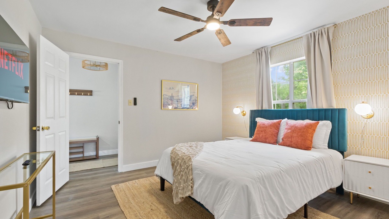 Photo of Bedroom in Braeswood Place