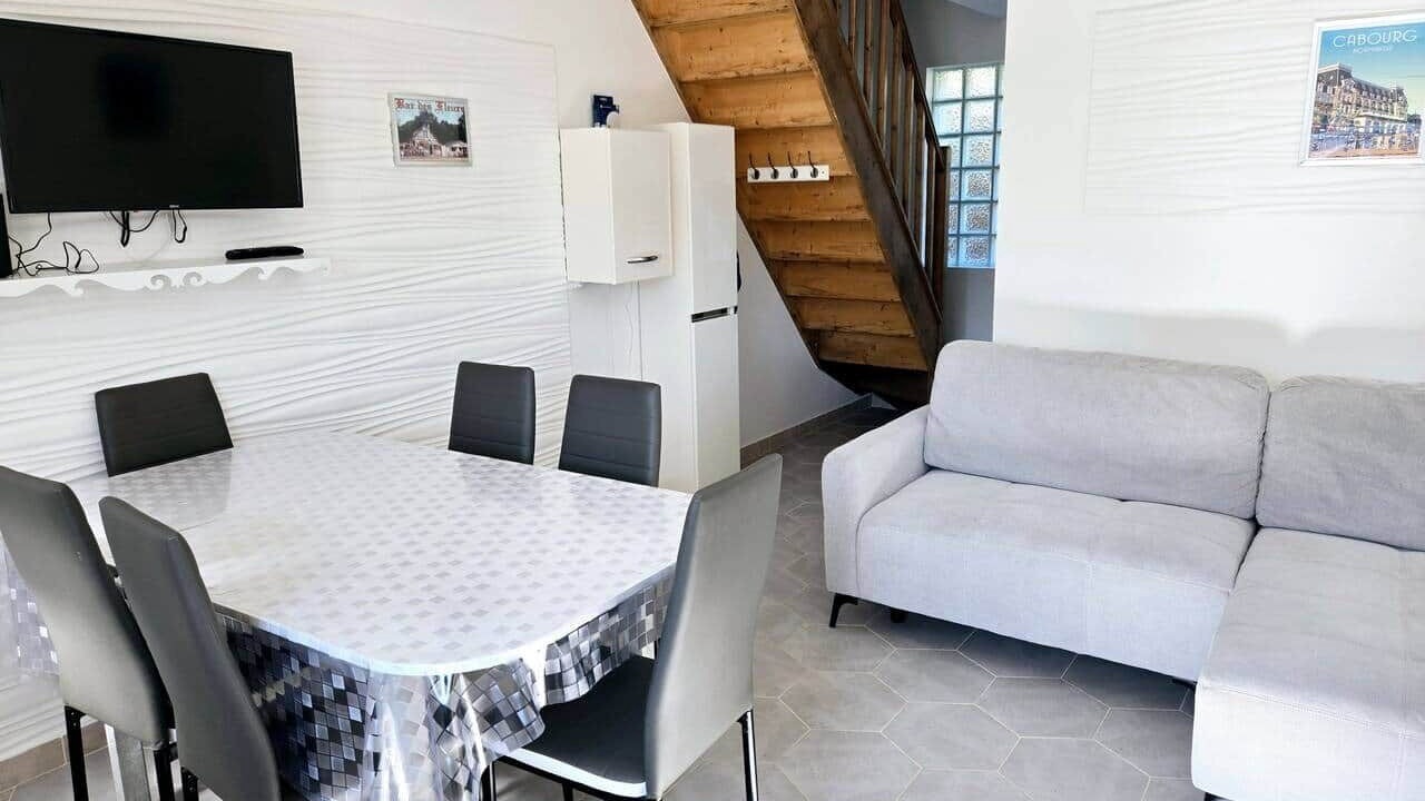 Photo of Livingroom in Le Home