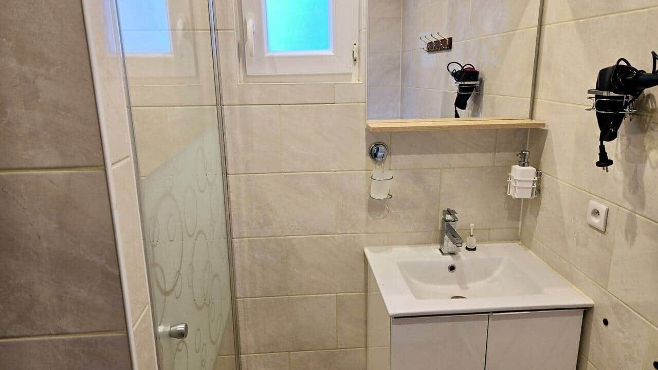Photo of Bathroom in Le Home