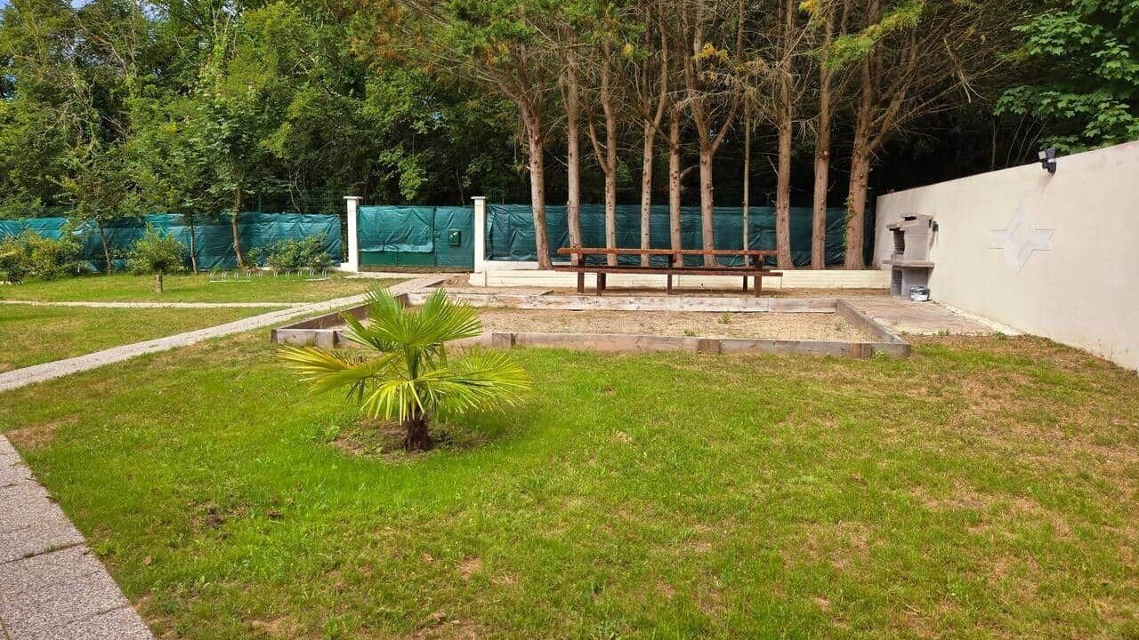 Photo of Outdoor in Le Home