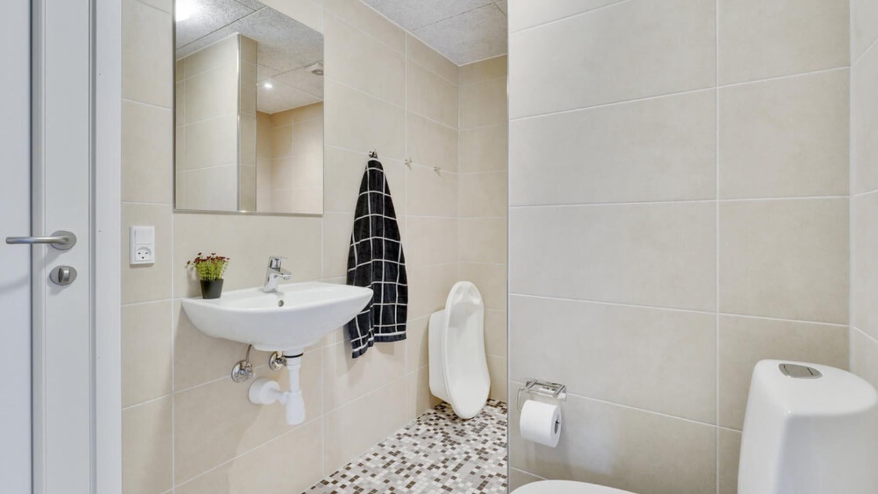 Photo of Bathroom in Bøtø By