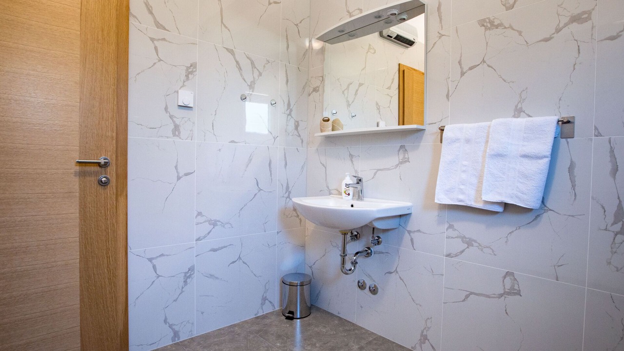 Photo of Bathroom in Suha Punta