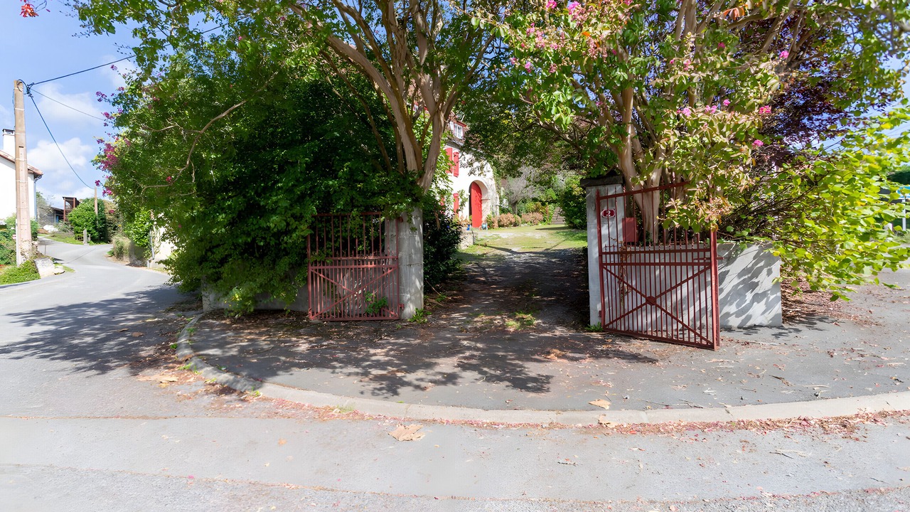 Photo of Outdoor in Gestas