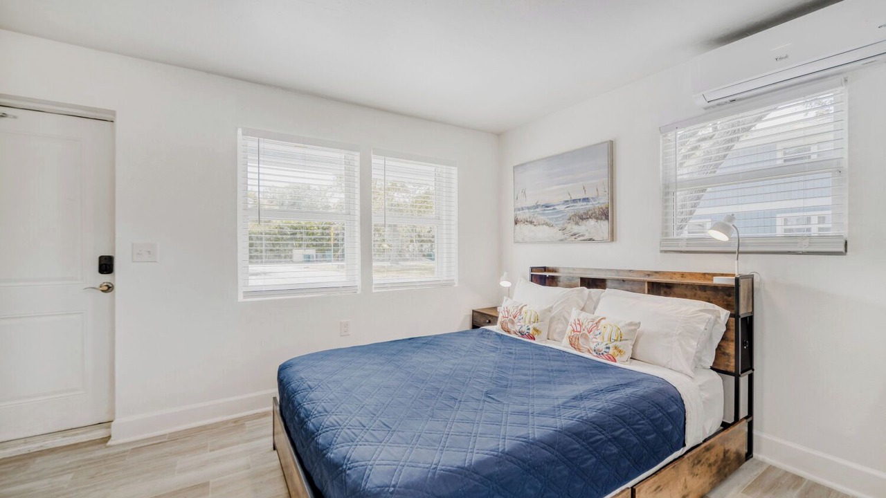 Photo of Bedroom in Tropic