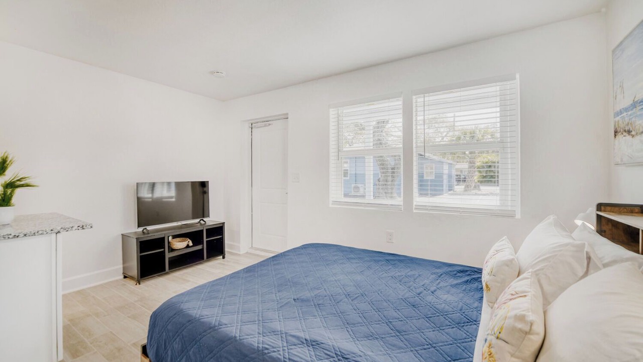 Photo of Bedroom in Tropic