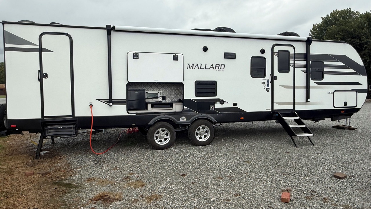 Photo of Outdoor in Cleora