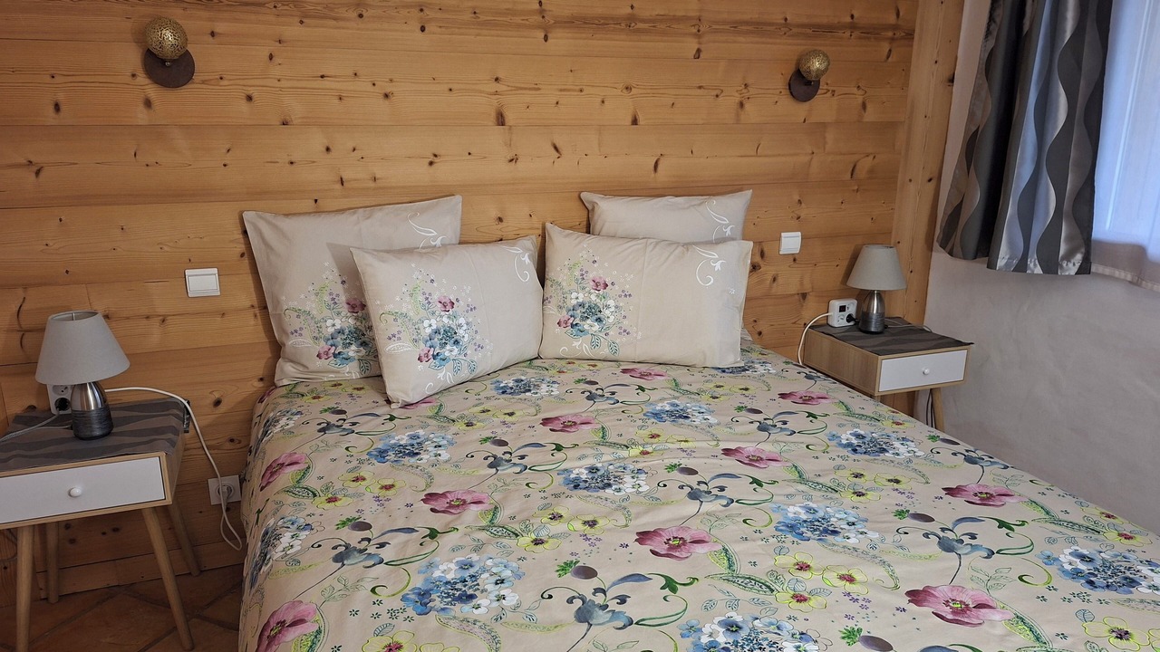 Photo of Bedroom in Les Contamines-Montjoie
