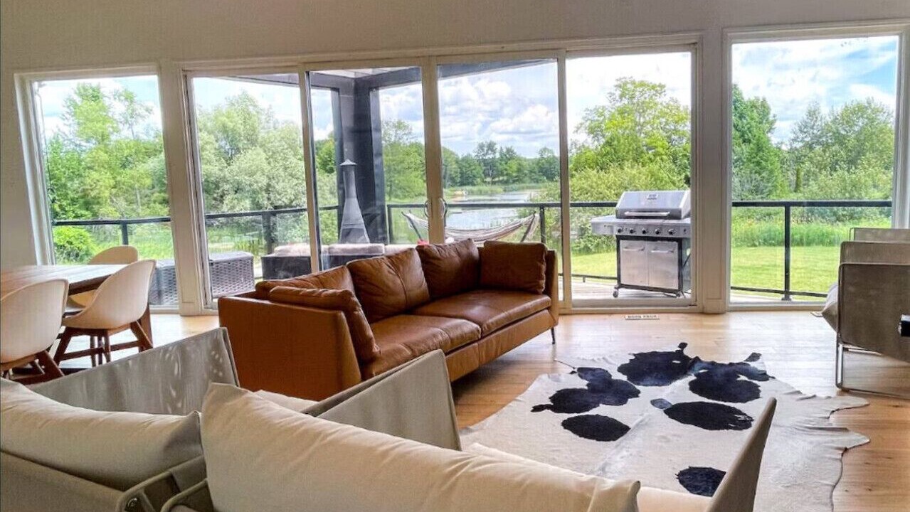 Photo of Livingroom in Glen Huron