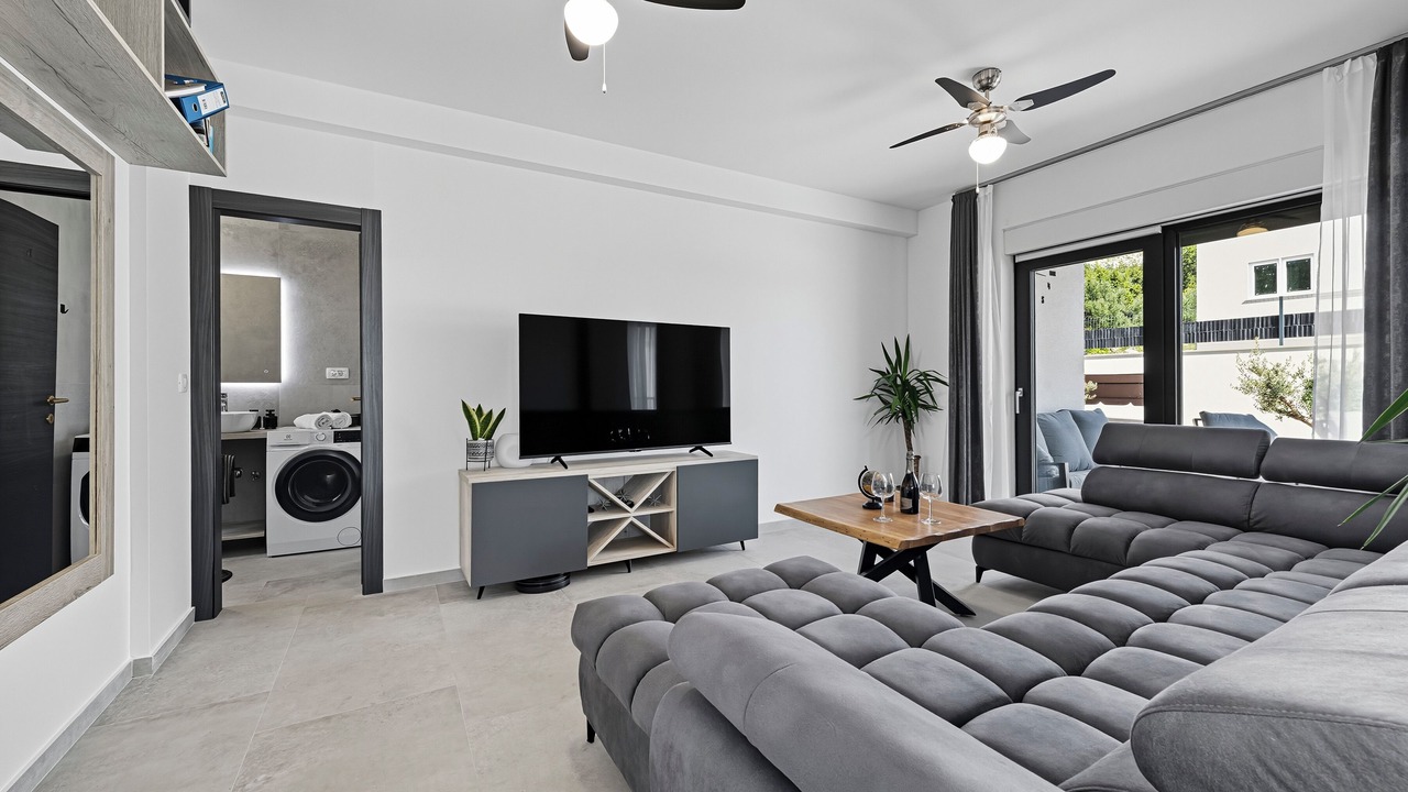 Photo of Livingroom in Brasina