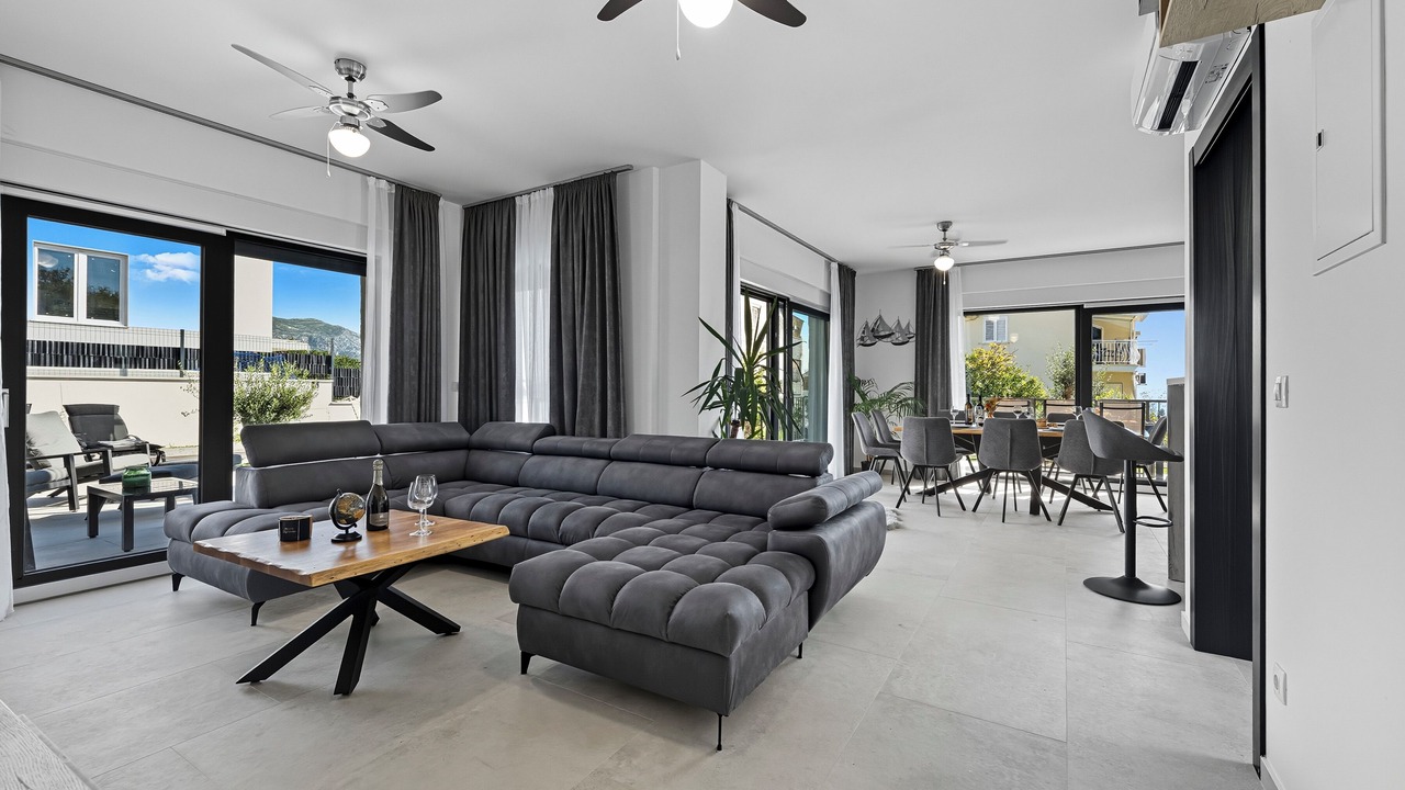 Photo of Livingroom in Brasina