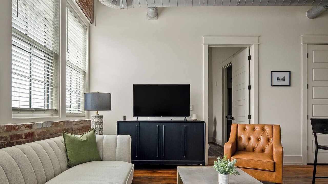 Photo of Livingroom in McMinnville