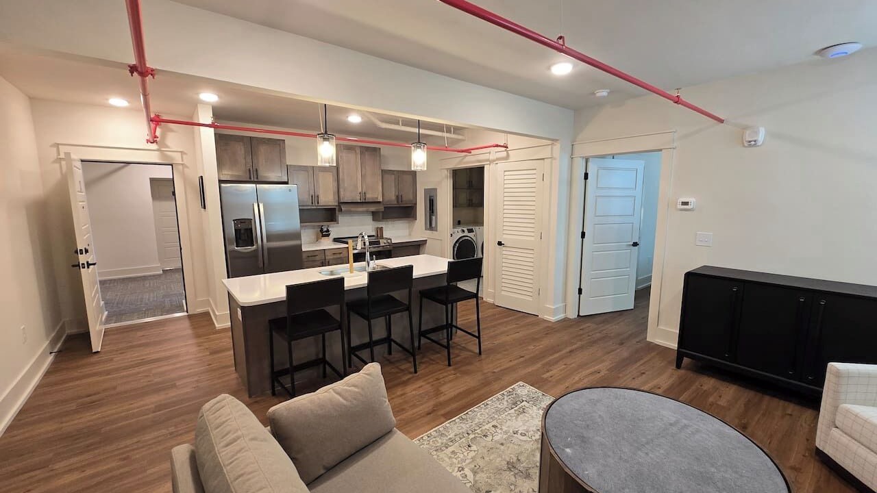 Photo of Livingroom in McMinnville