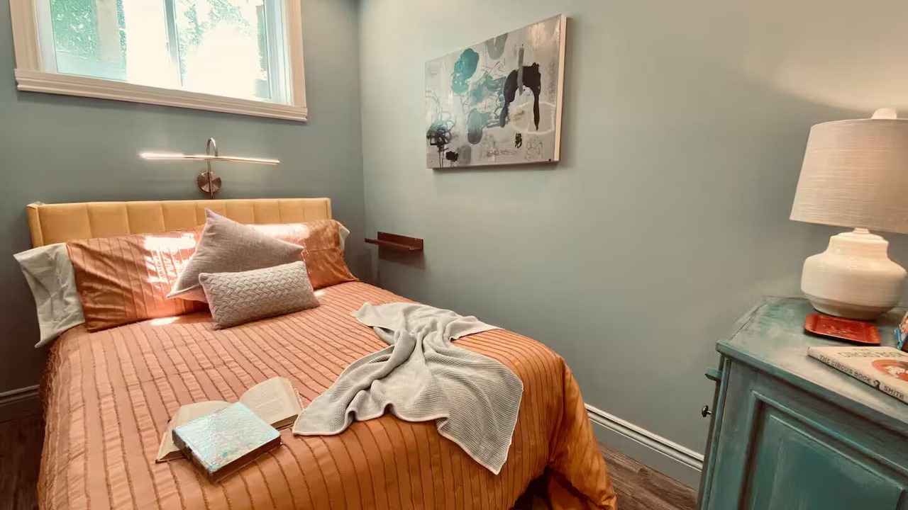 Photo of Bedroom in Hudson