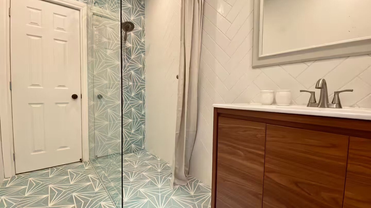 Photo of Bathroom in Hudson