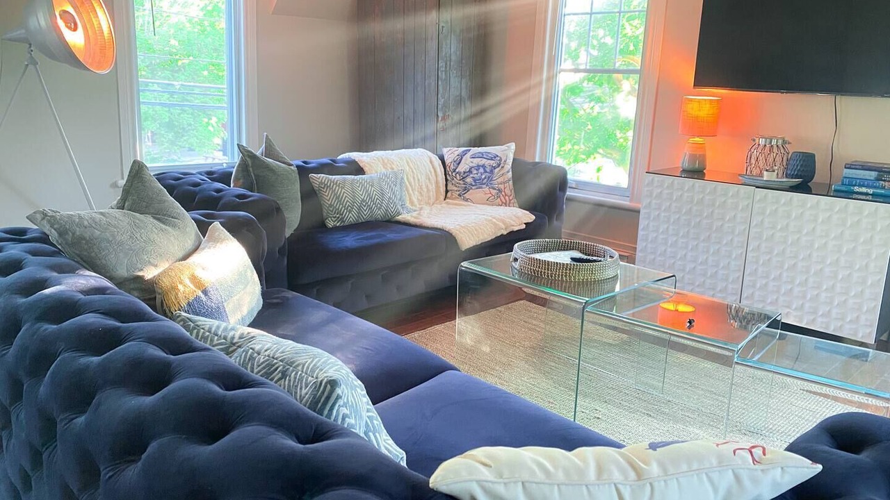 Photo of Livingroom in Hudson
