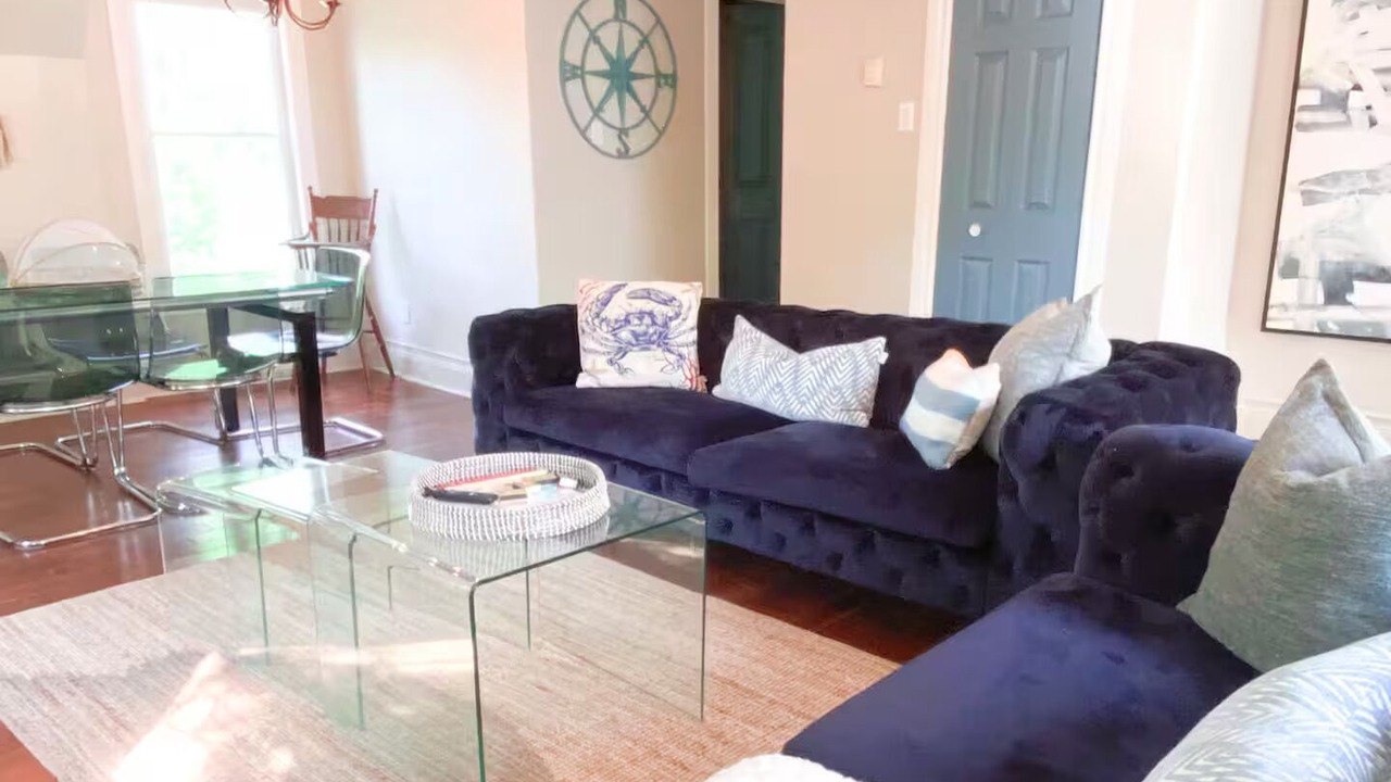 Photo of Livingroom in Hudson
