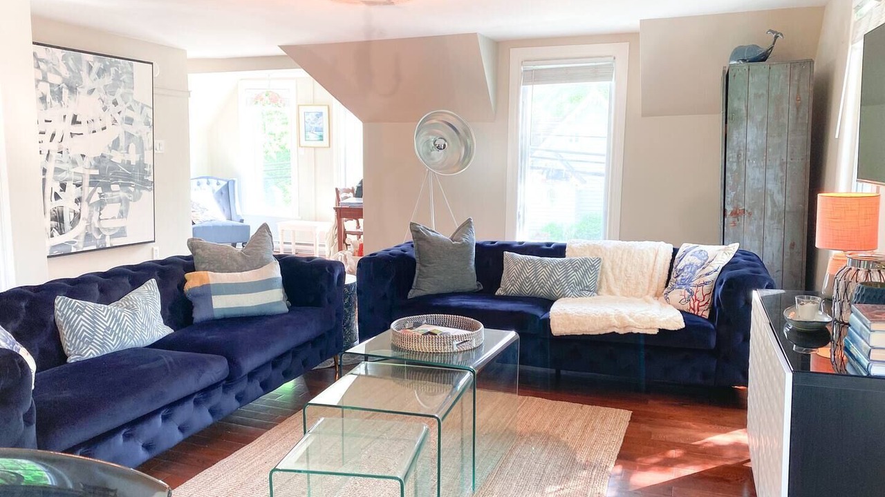 Photo of Livingroom in Hudson