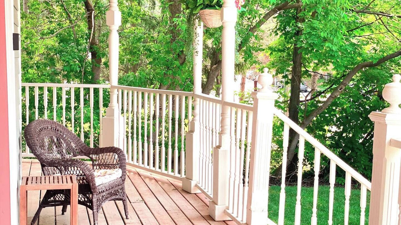 Photo of Patio Balcony in Hudson
