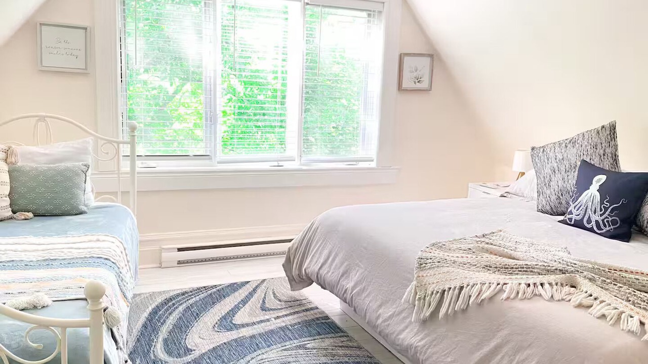 Photo of Bedroom in Hudson