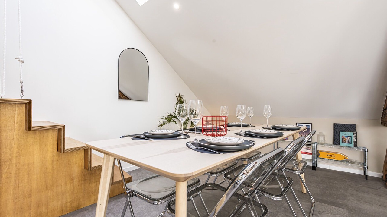 Photo of Others in Hincmar