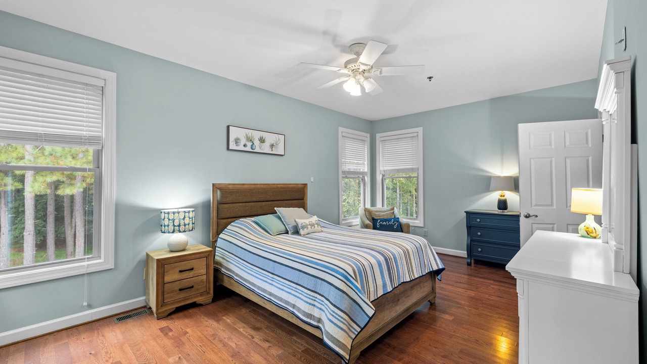Photo of Bedroom in Wise
