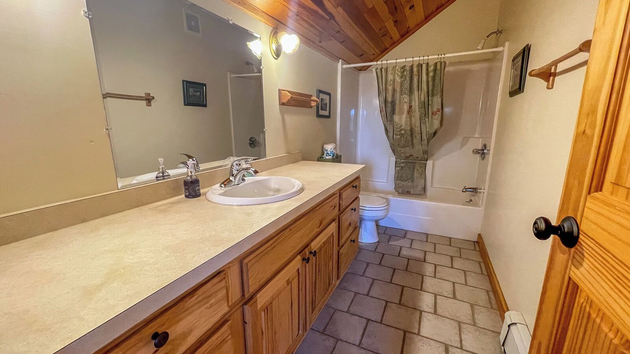 Photo of Bathroom in Grand Marais