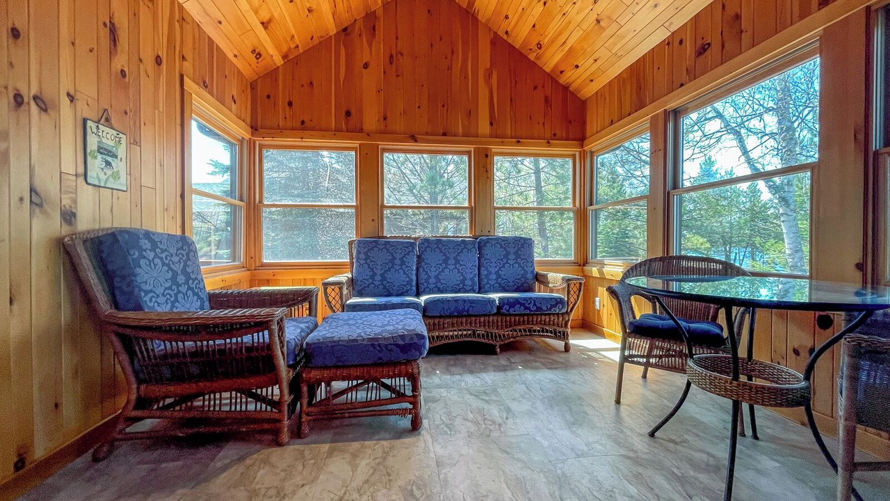 Photo of Bedroom in Grand Marais