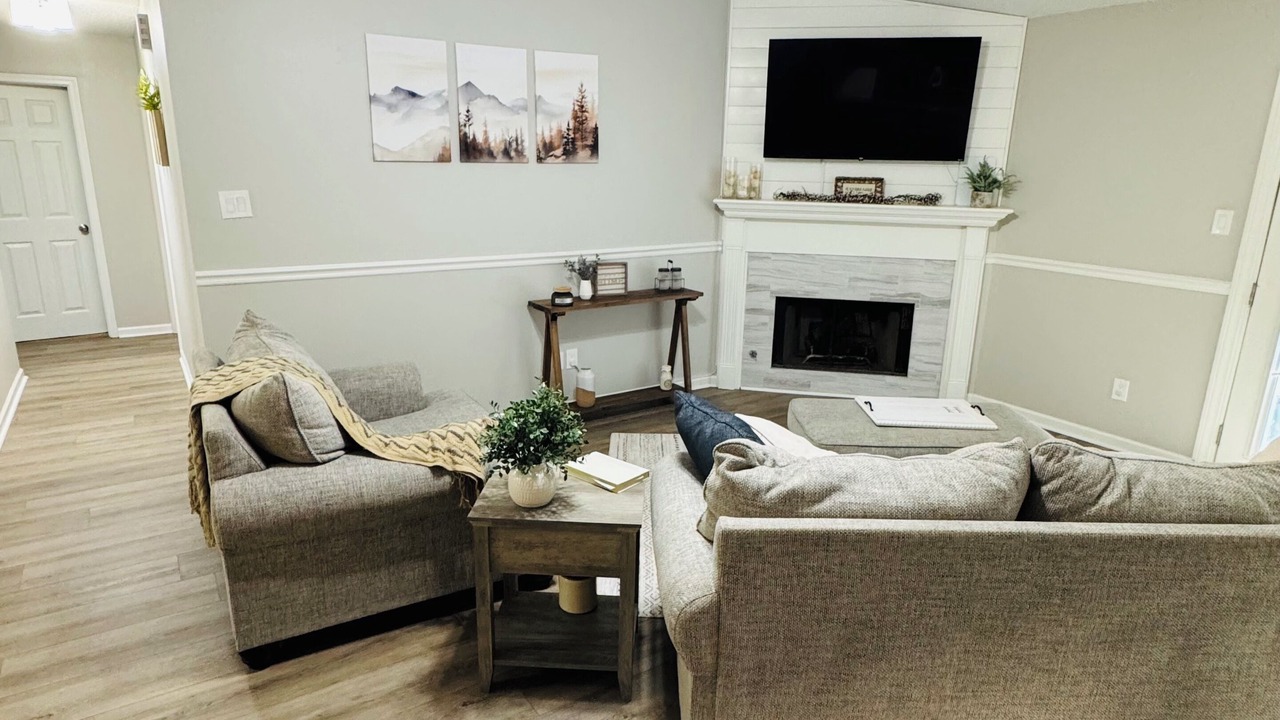 Photo of Livingroom in Bryant