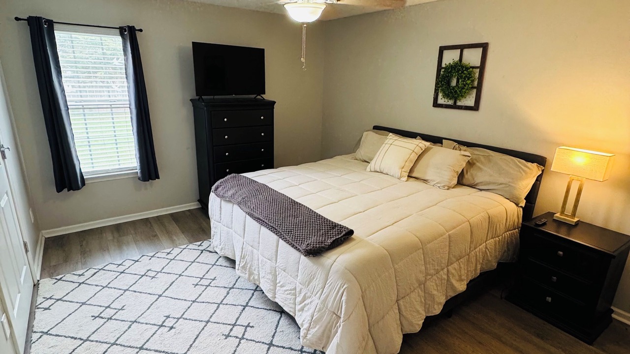 Photo of Bedroom in Bryant