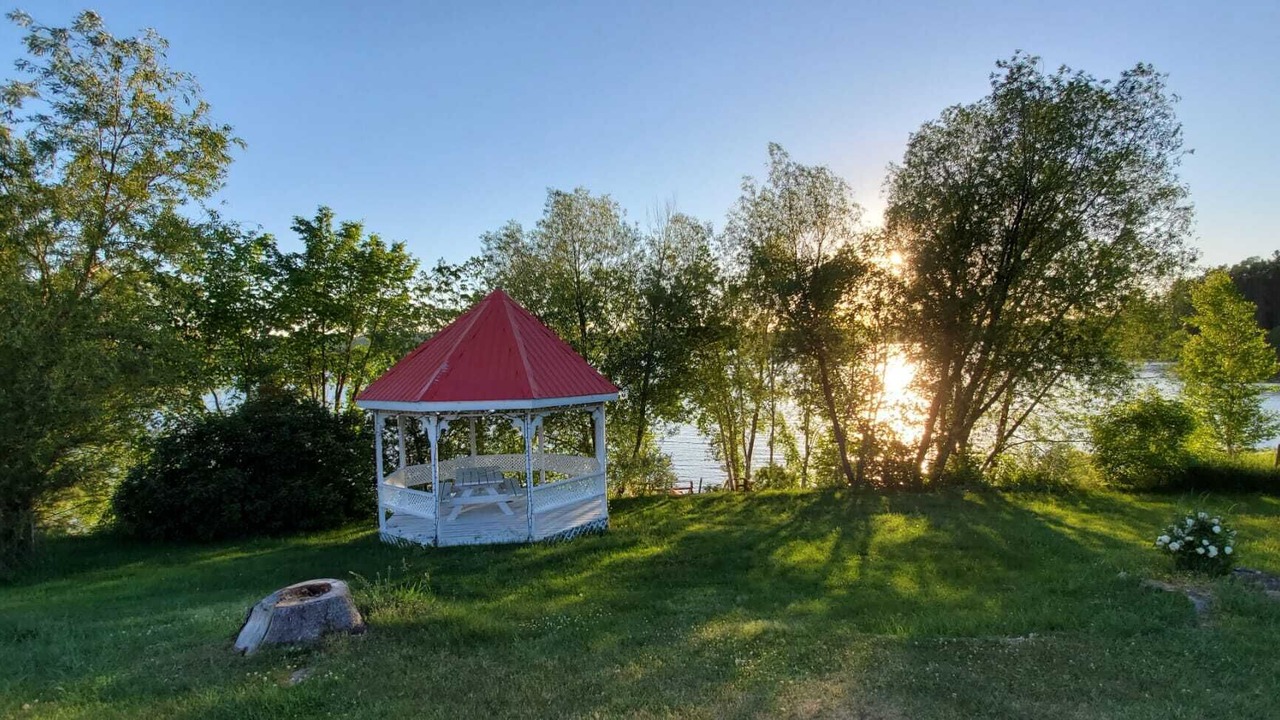 Photo of Outdoor in L'lle-du-College