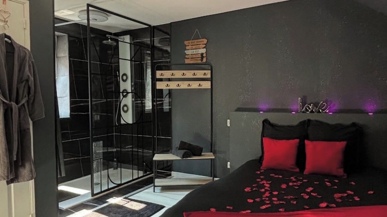Photo of Bedroom in Denain