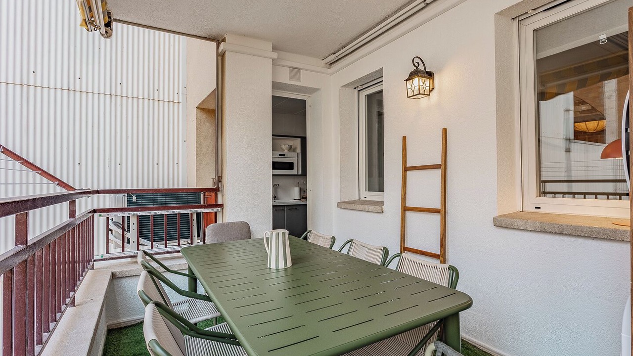 Photo of Outdoor in El Poble-sec